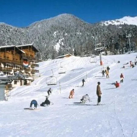 Club - Pour 3 Personnes 85 Modane